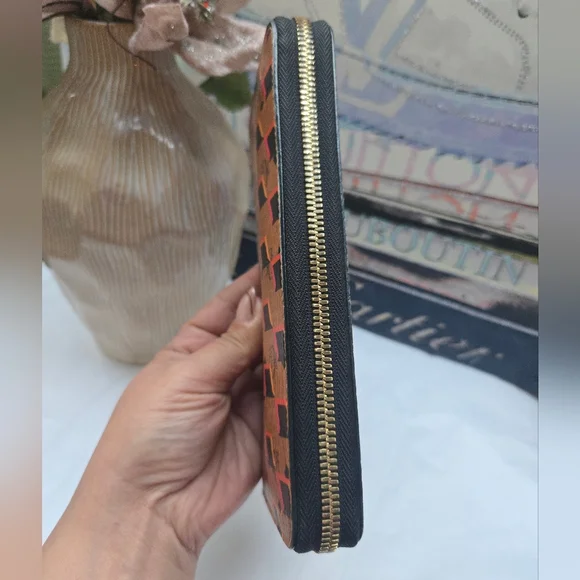 MCM Brown and Pink Visetos Diamond Ziparound Long Continental Wallet VGUC - Picture 5 of 13